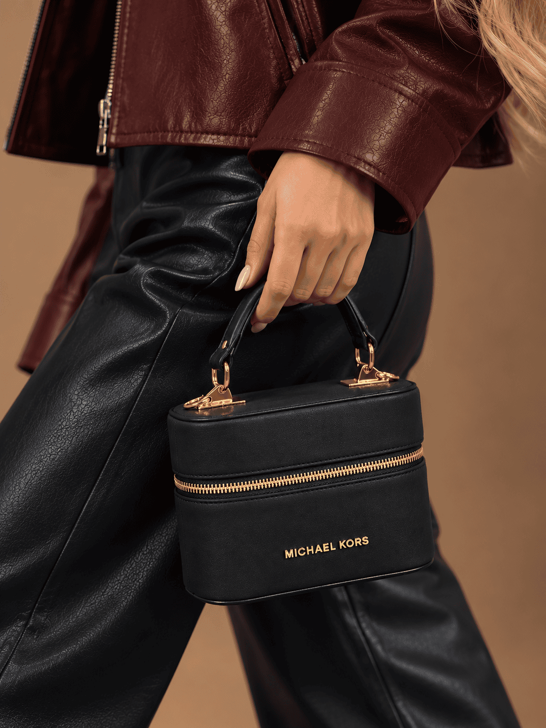 کیف نگین/ michael kors مشکی جیر
