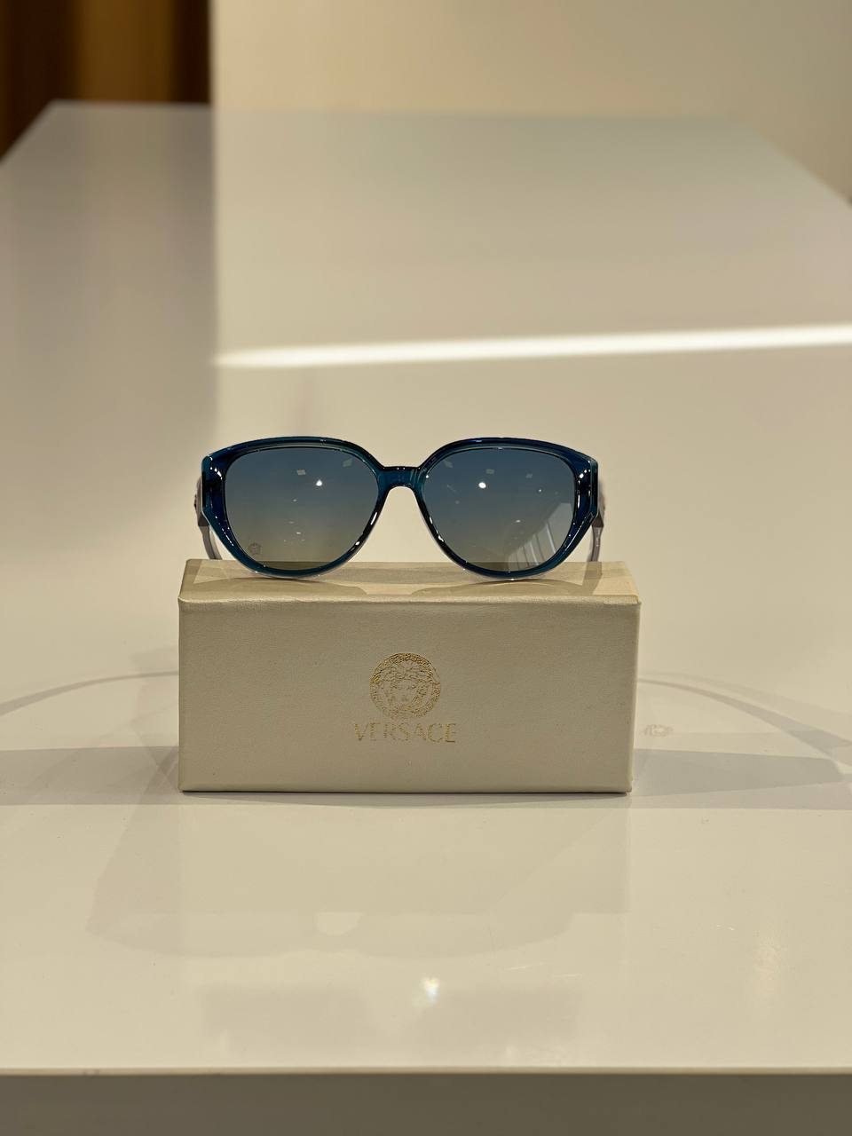 عینک کد ۱۲ - تصویر 4