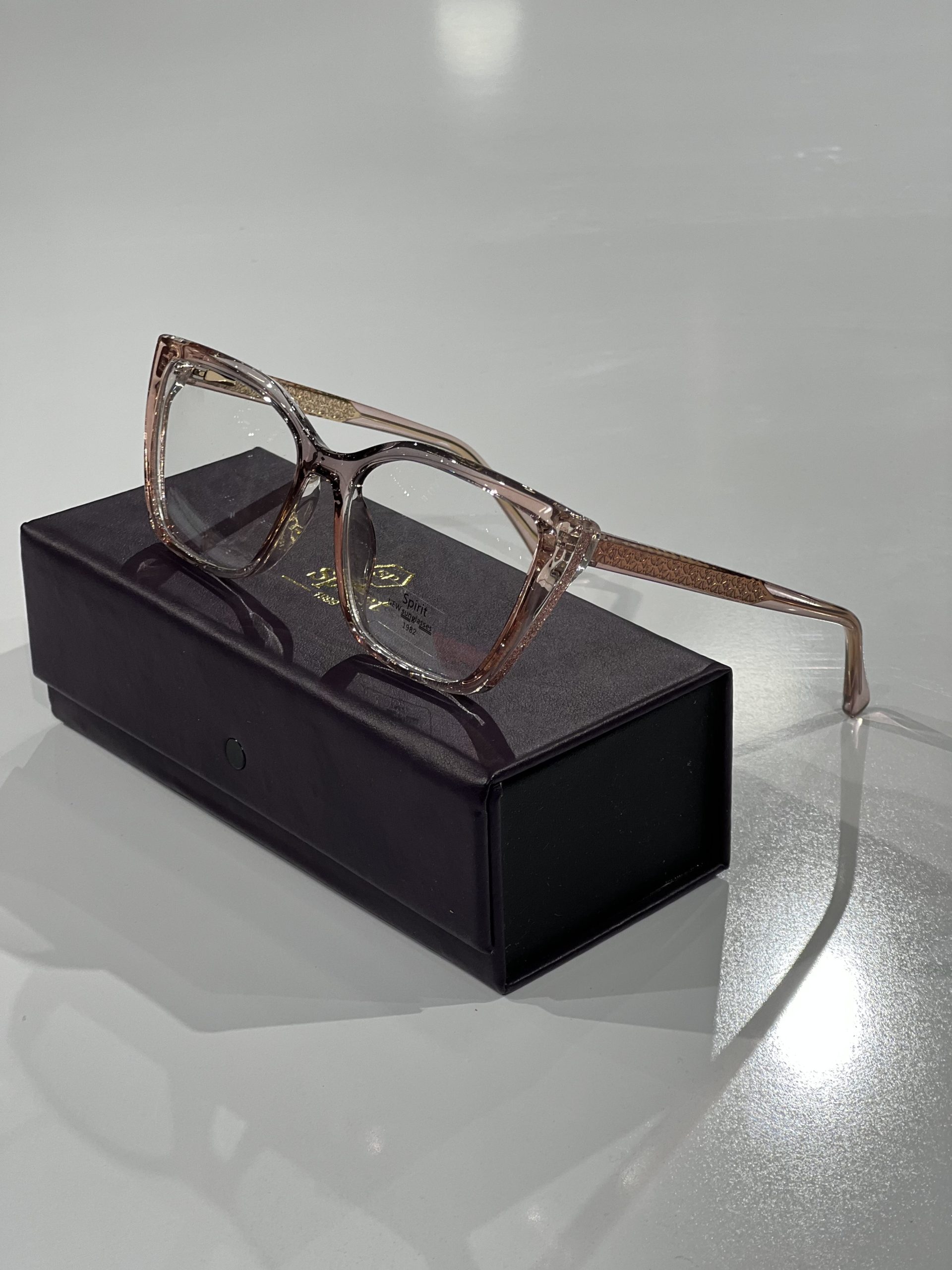 عینک کد 80 - تصویر 5