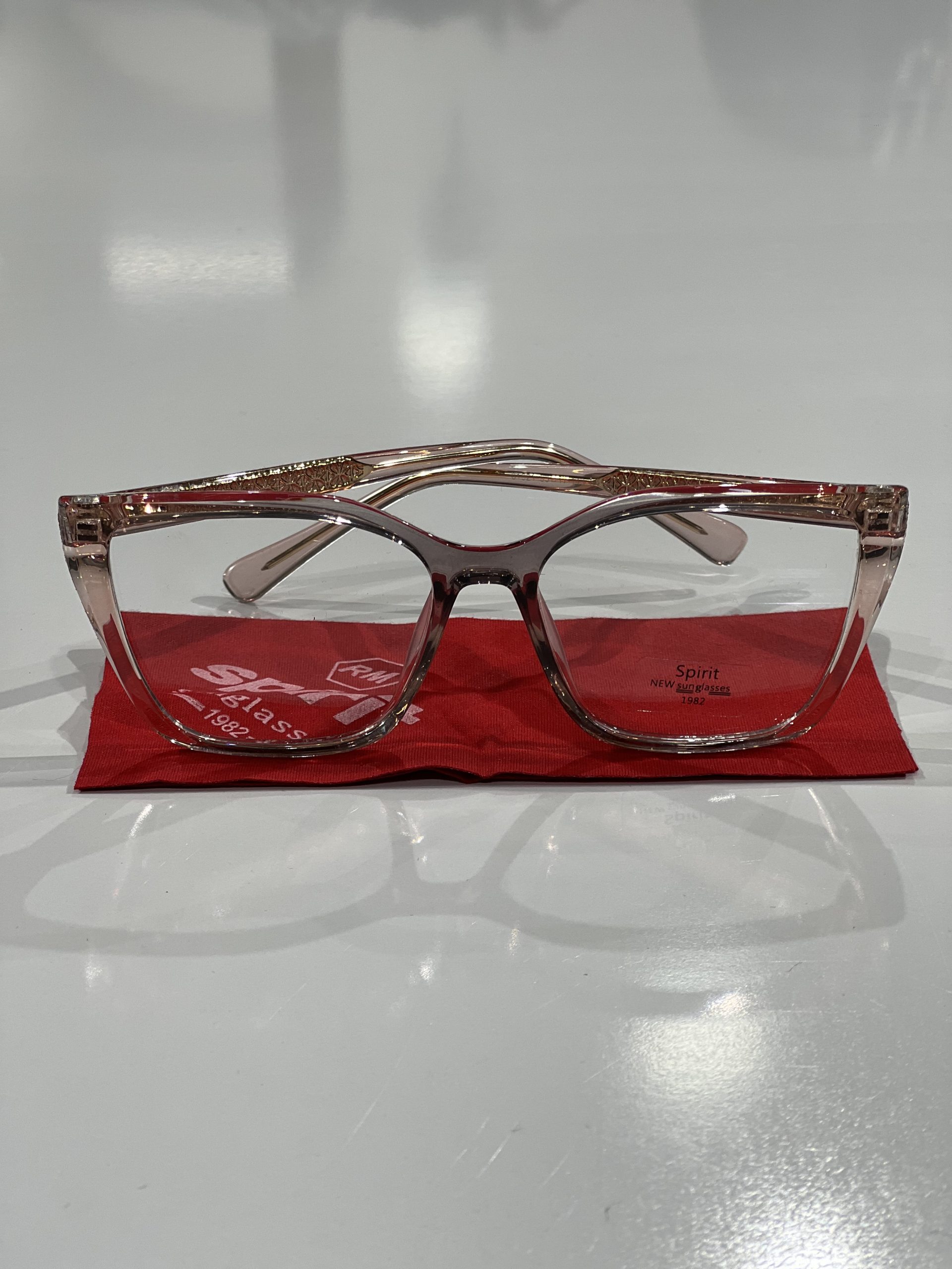 عینک کد 80 - تصویر 12