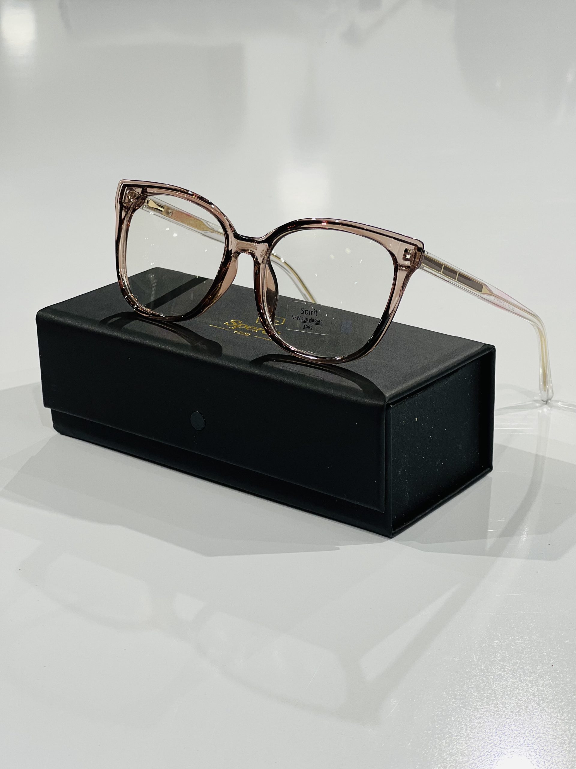 عینک کد 83 - تصویر 8