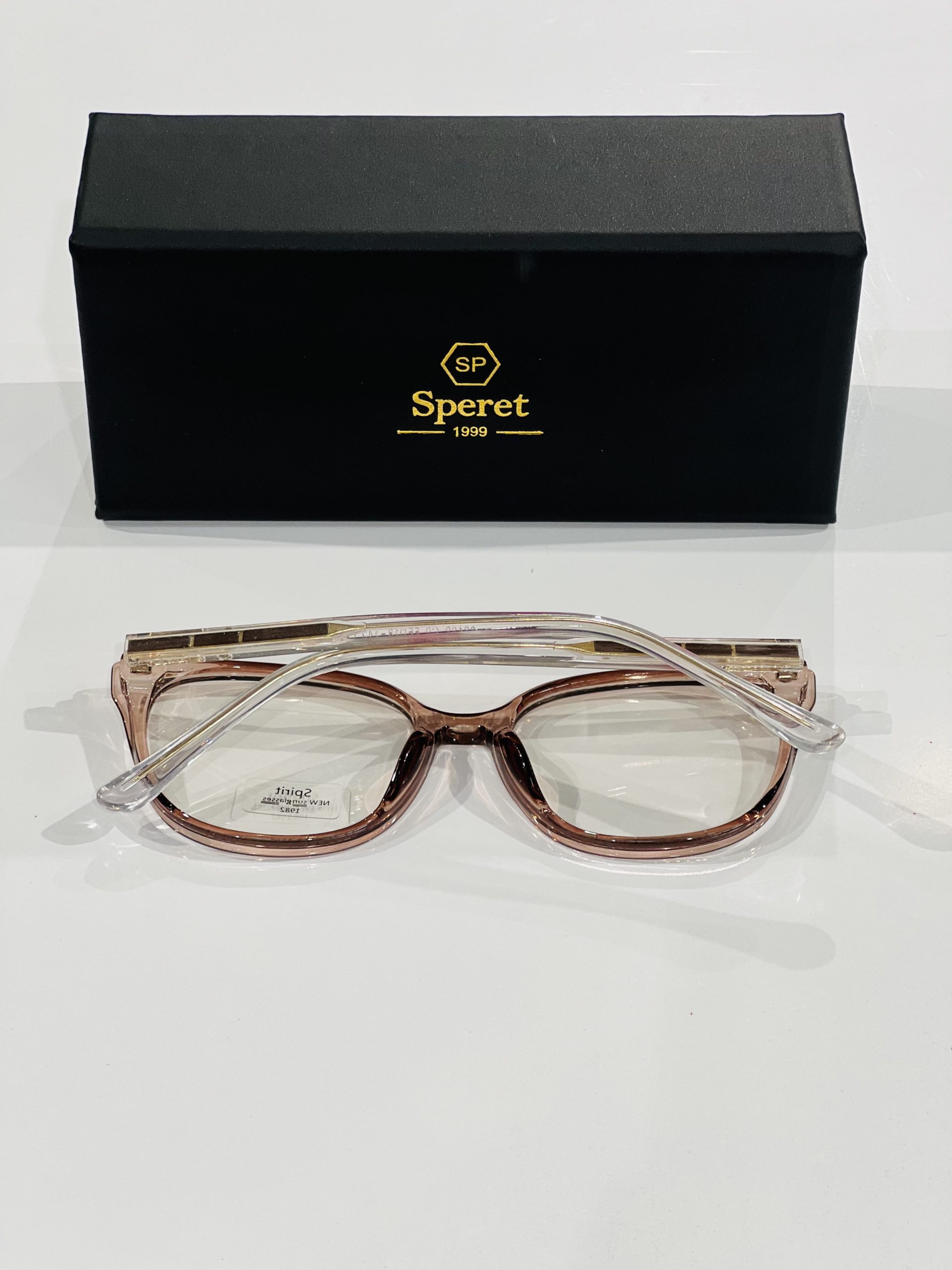 عینک کد 83 - تصویر 10