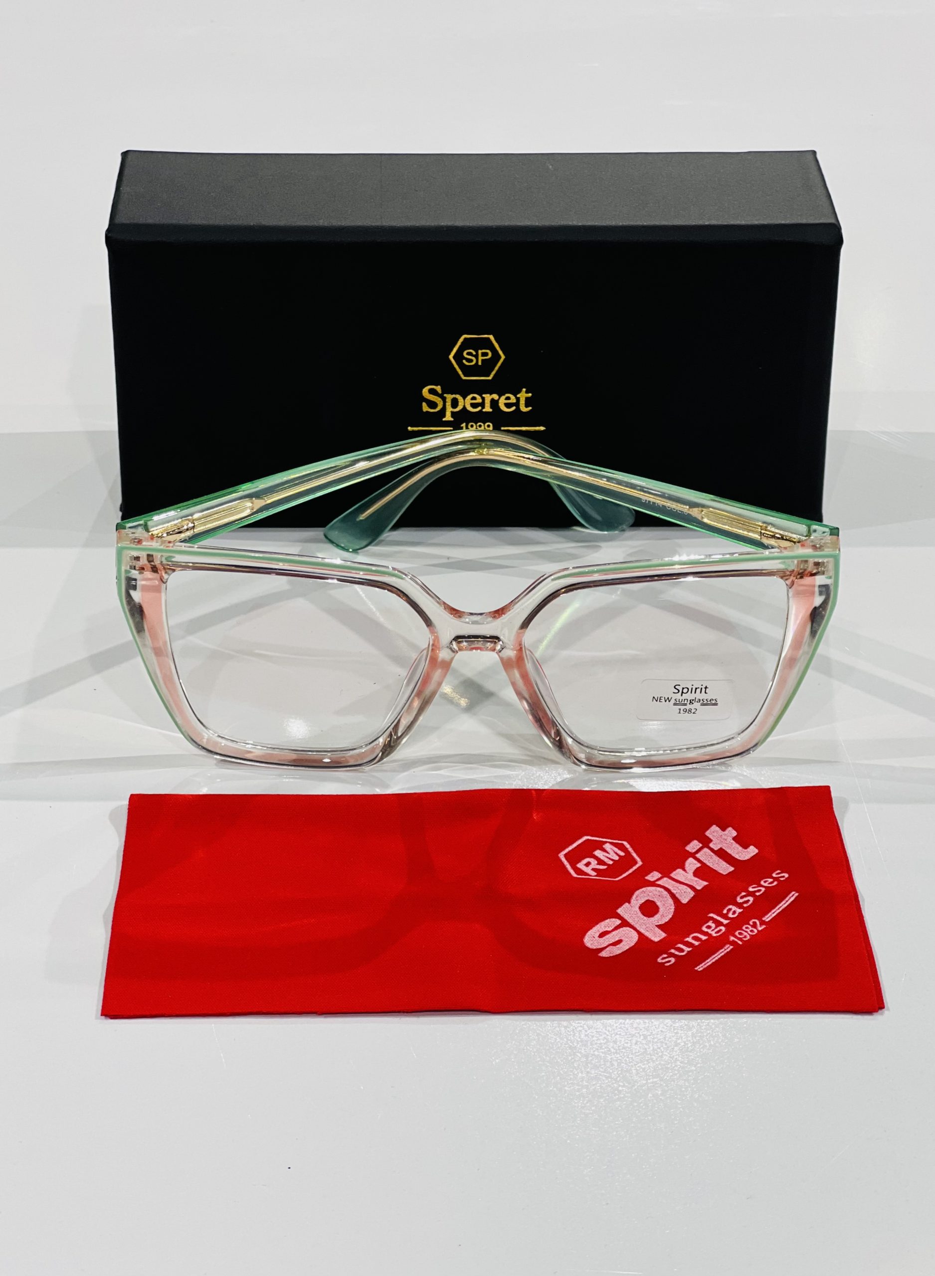 عینک کد 88 - تصویر 3