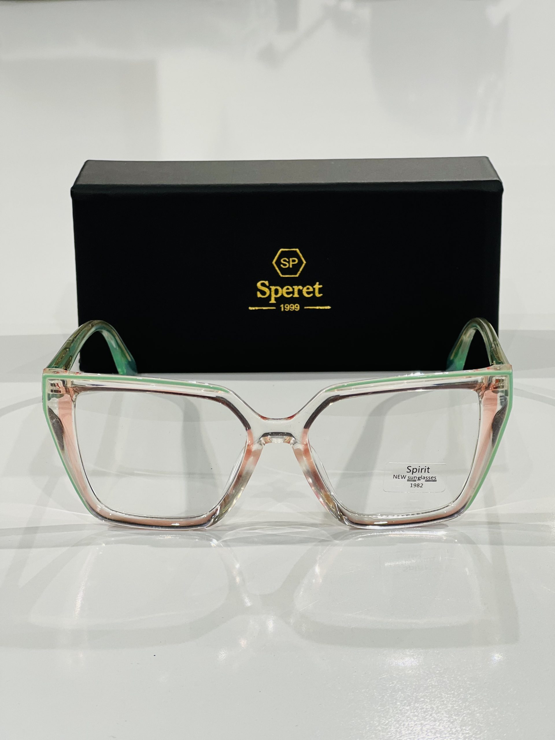 عینک کد 88 - تصویر 4