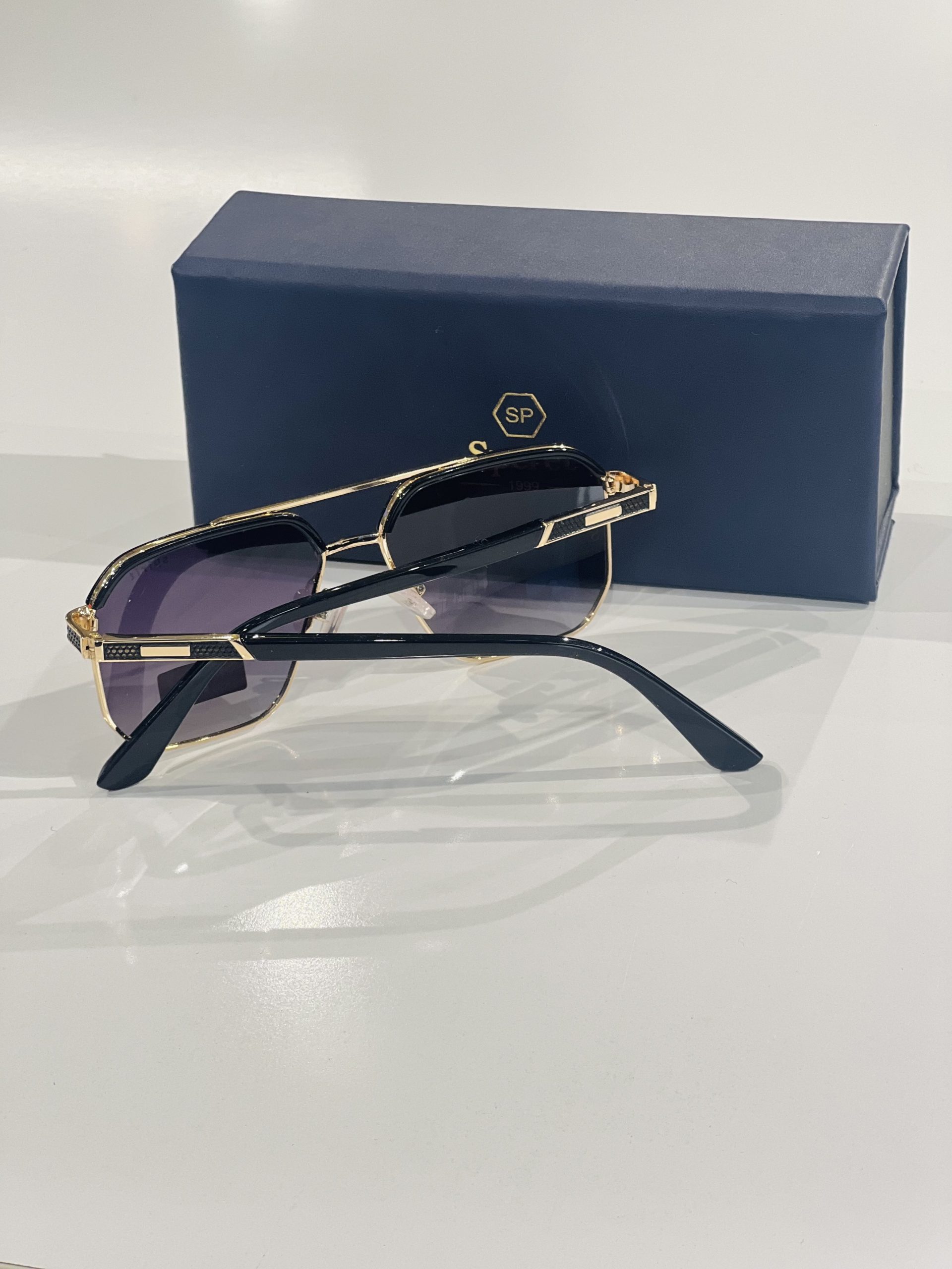 عینک کد 112 - تصویر 6