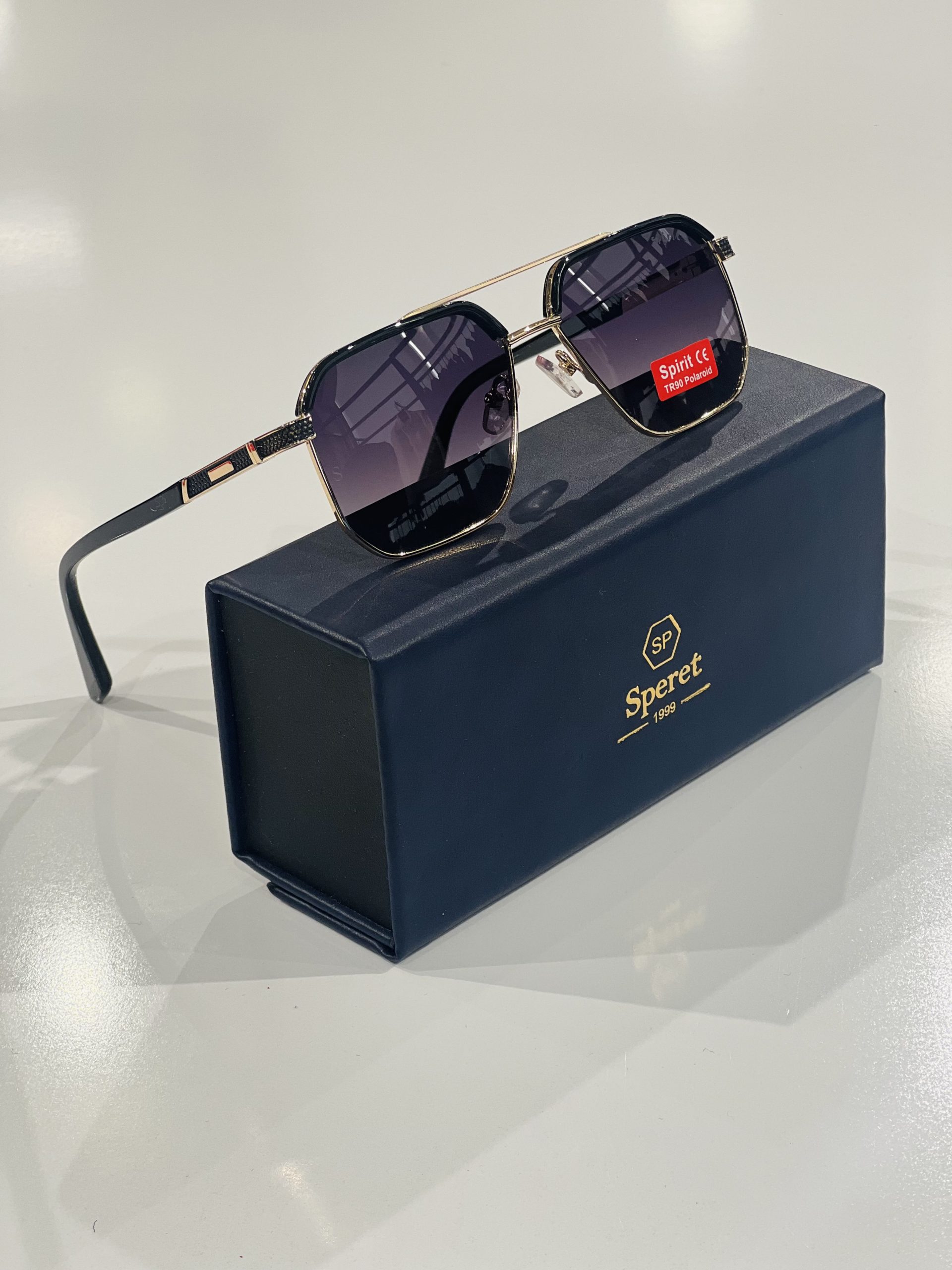 عینک کد 112 - تصویر 10